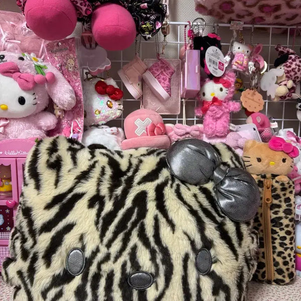 [BUNJANG] Rare Vintage Hello Kitty Cushion / 레어 키티쿠션