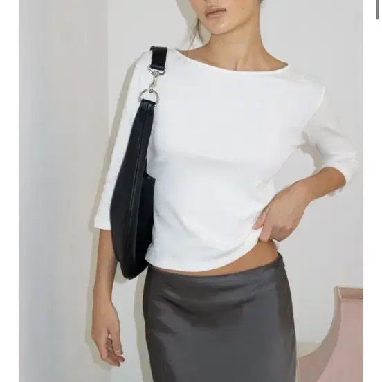 [BUNJANG] Arto Essential Boatneck Tee White / 아르토 에센셜 보트넥 티 화이트 새상품
