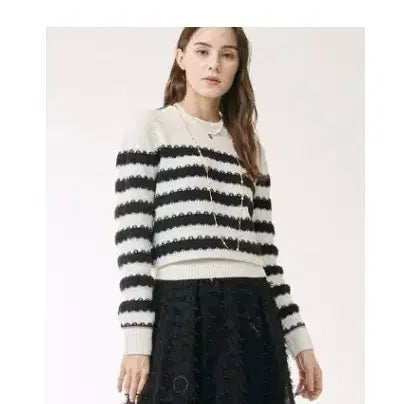 [BUNJANG] Mine Shoulder Button Stripe Knit Top / 마인 mine 숄더 버튼 스트라이프 니트 탑 프리 사이즈 정품