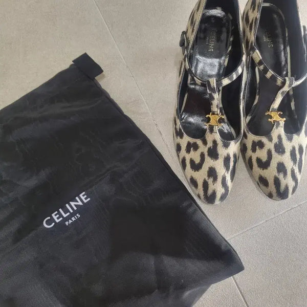 [BUNJANG] Celine Leopard Triomphe T-Bar Pumps / 정품  셀린느 CELINE 레오파드 트리옹프 T바 펌프스