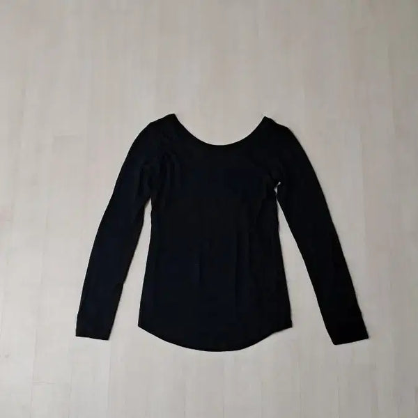 [BUNJANG] Basic Black Long Sleeve Round Neck T-Shirt / 라운드티