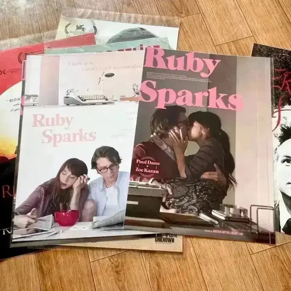 [BUNJANG] Ruby Sparks CineQ A3 Poster & Badge Package / 루비스팍스 씨네큐 A3포스터 폴다노 영화 씨네큐에디션 뱃지 패키지