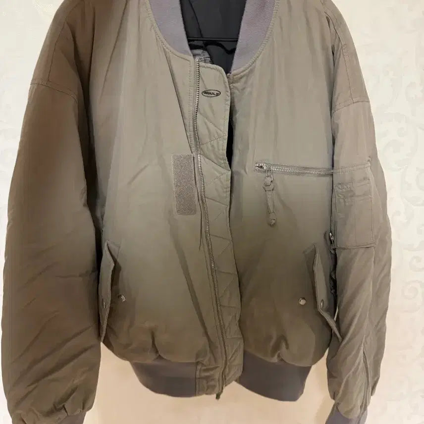 [BUNJANG] Grailz Bomber Jacket / 그레일즈 봄버