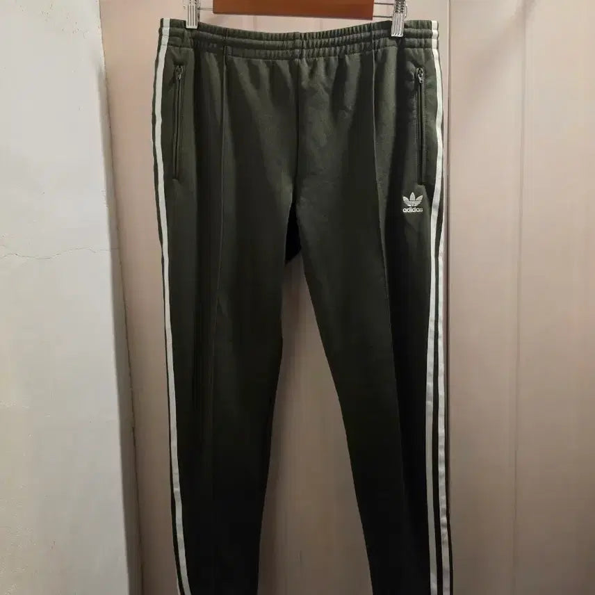 [BUNJANG] Adidas Track Pants Khaki / m 아디다스 트랙팬츠 카키색