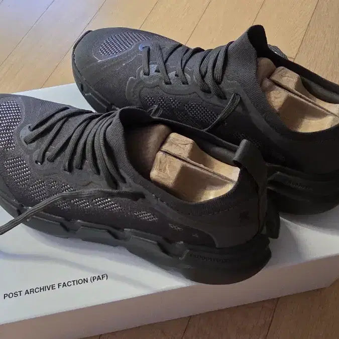 [BUNJANG] Onrunning Cloudsuma PAF Brown Size 240 / 온러닝 클라우드소마 PAF 브라운 240