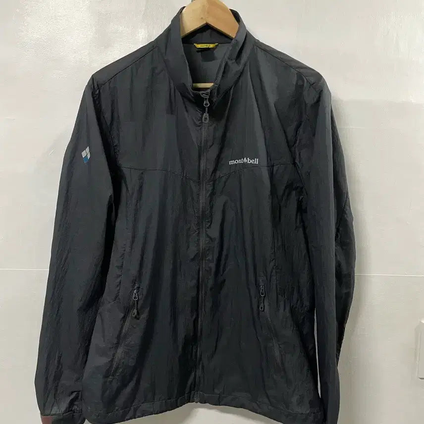 [BUNJANG] Montbell Lightweight Windrunner Jacket - Size 100 (L) / 몽벨 바람막이 경량 윈드러너 자켓 100 L 사이즈