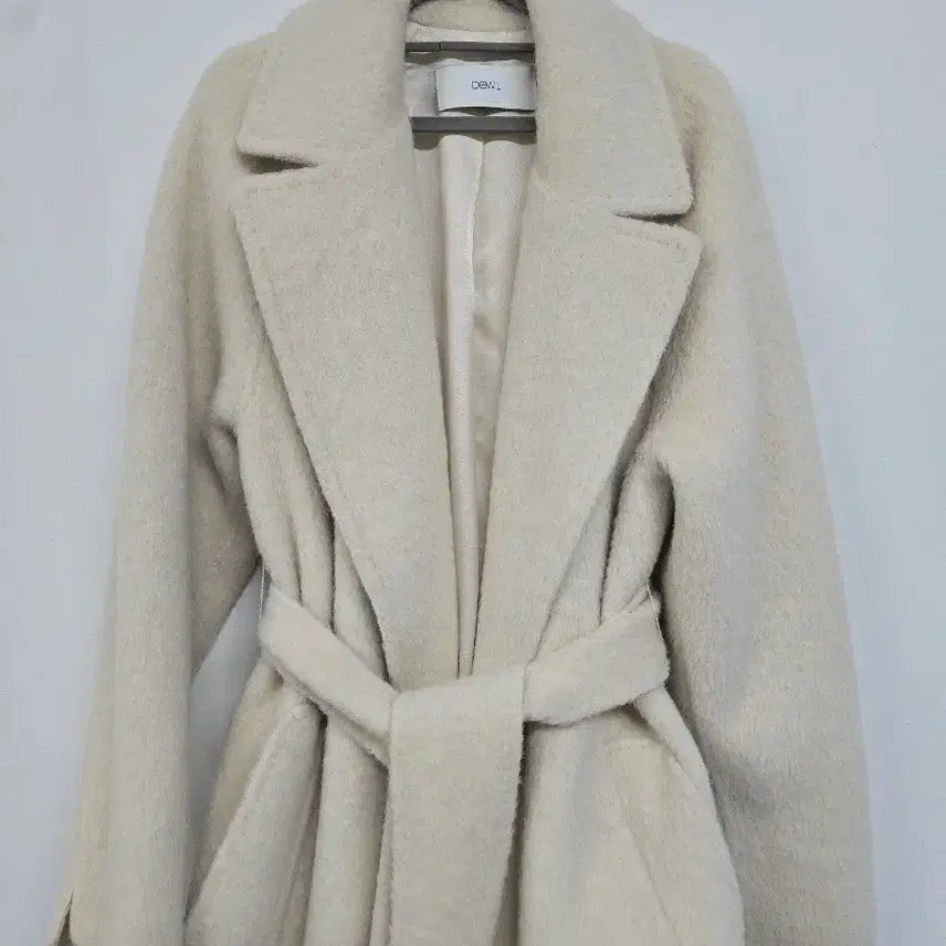 [BUNJANG] DEW Ivory Belted Long Coat / DEW. 코트 아이보리 벨트 코트 55~66