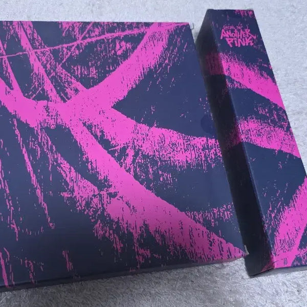 [BUNJANG] Bomtoon Another Pink Photobook / 봄툰 어나더핑크