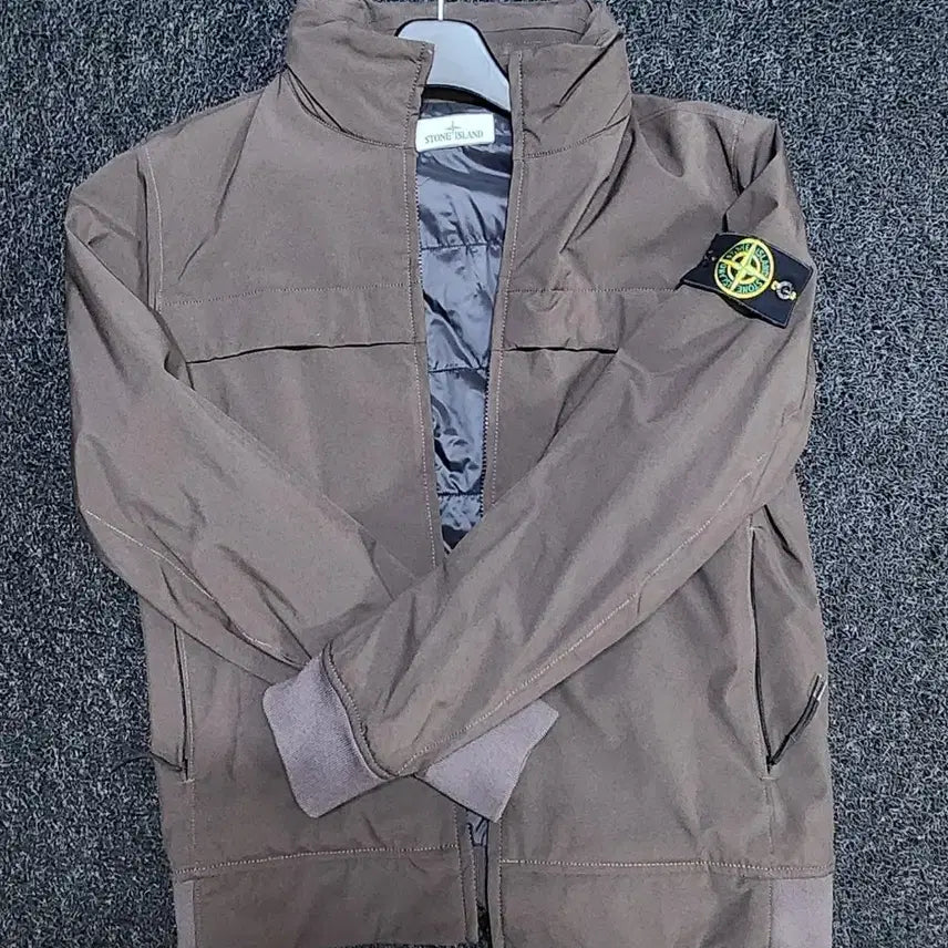 [BUNJANG] Stone Island Bomber Jacket / 스톤아일랜드 봄버자켓