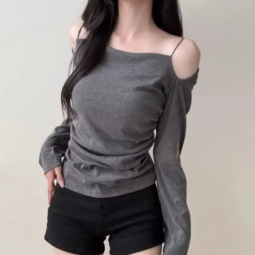 [BUNJANG] Off-Shoulder Long-Sleeve T-Shirt / 오프숄더 긴팔 티셔츠