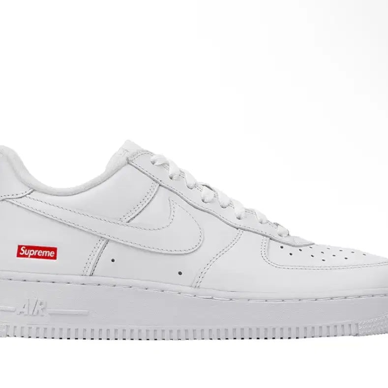 [BUNJANG] Supreme Air Force 1 White Sneakers / 슈프림 포스