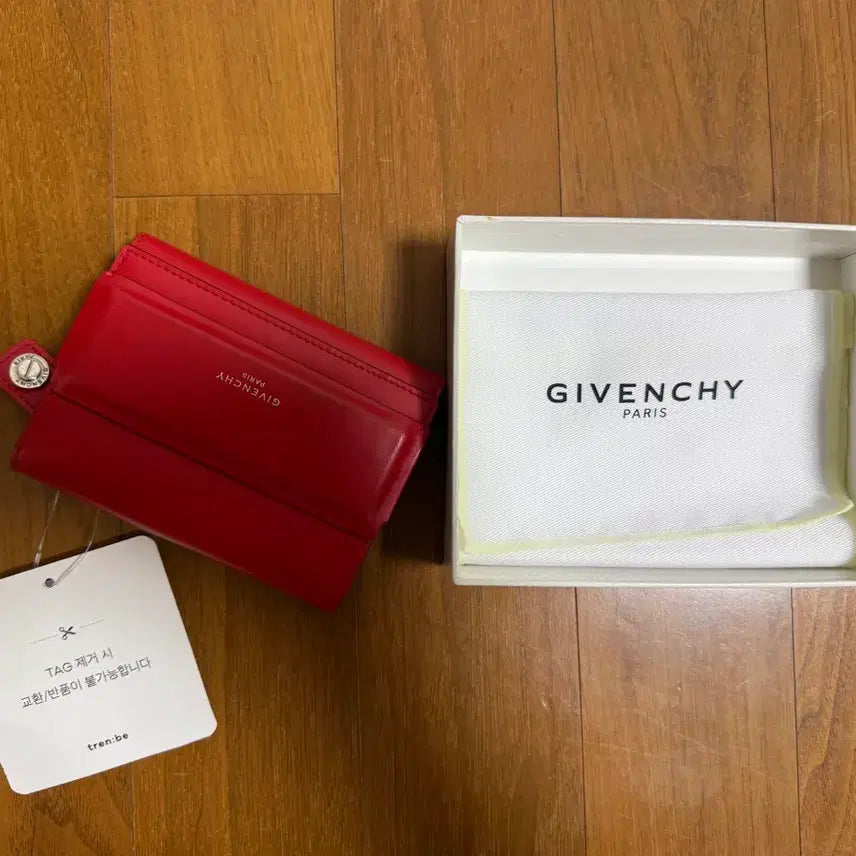 [BUNJANG] Givenchy Wallet / 지방시 지갑