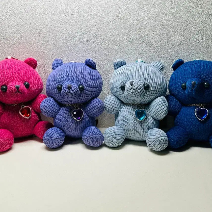 [BUNJANG] Birthstone Teddy Bear Keychain / YELL 일본 탄생석 니트 곰인형 키링, 고전인형, 레트로
