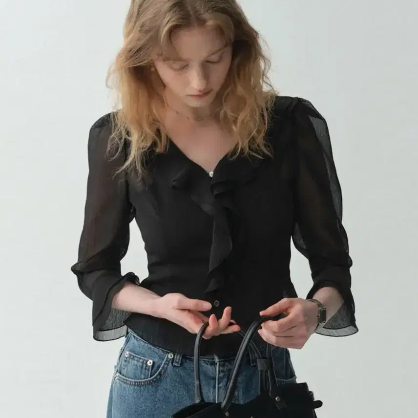 [BUNJANG] Flowoom Antique Waving Blouse Black / 플로움 flowoom antique waving blouse 블랙