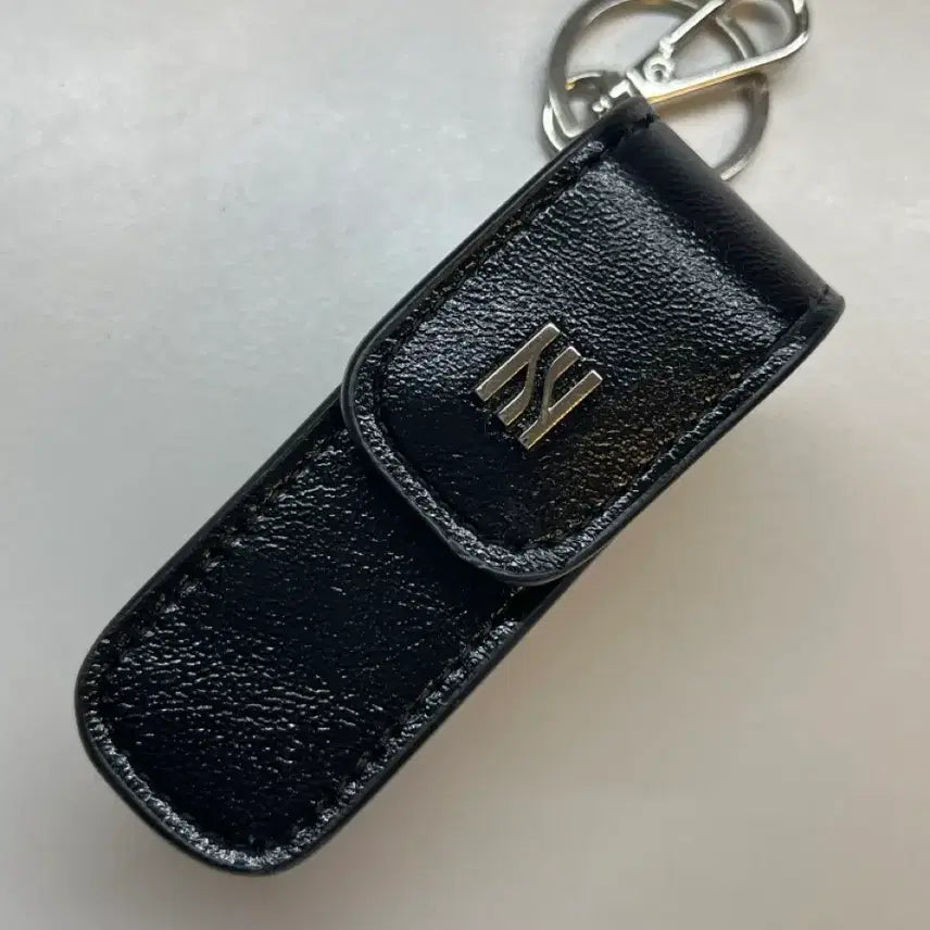 [BUNJANG] Hera Lip Case Keyring / 헤라 립 키링