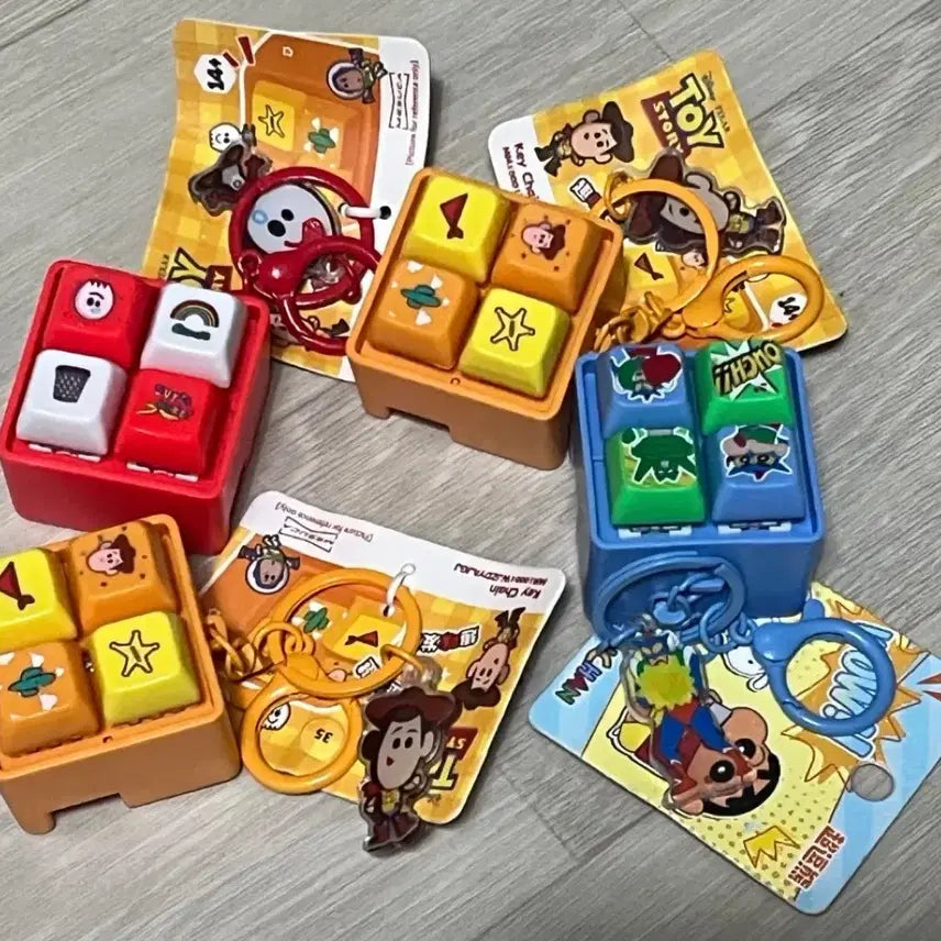 [BUNJANG] Toy Story Character Keychain Set / 토이스토리 키링 키캡(새상품)