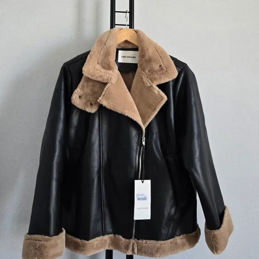 [BUNJANG] Lady Volume Shearling Jacket Black Camel / 새상품)  레이디볼륨 무스탕 자켓 블랙 카멜