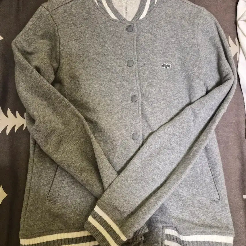 [BUNJANG] Lacoste Baseball Jumper Grey Size 95 / 라코스테 야구 점퍼 그레이95