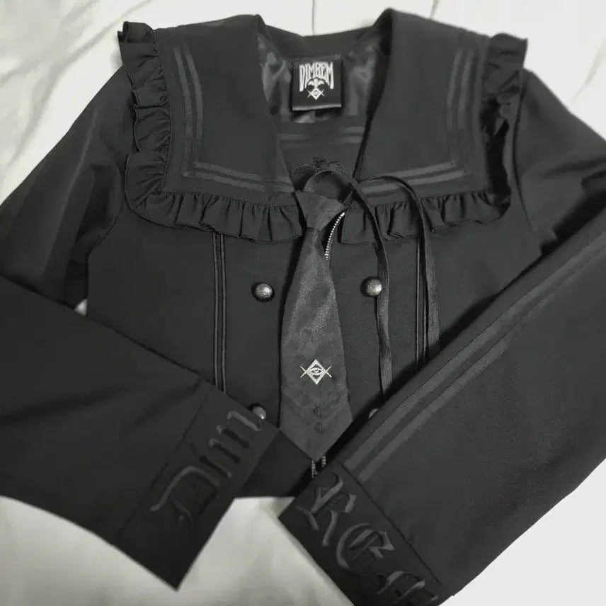 [BUNJANG] Dimmoire x Repllem Sailor Setup Black / 딤모아르 레플렘 콜라보 세일러 셋업 검검