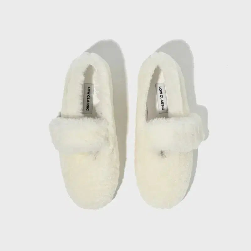 [BUNJANG] LOW CLASSIC Flat Mary Jane Shearling Shoes White 39 / 로우클래식 LOW CLASSIC 플랫 메리제인 시어링 슈즈 화이트 39
