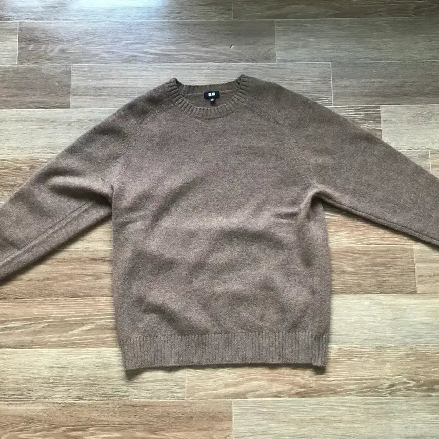 [BUNJANG] Uniqlo Brown Knit Sweater / 유니클로 브라운 니트