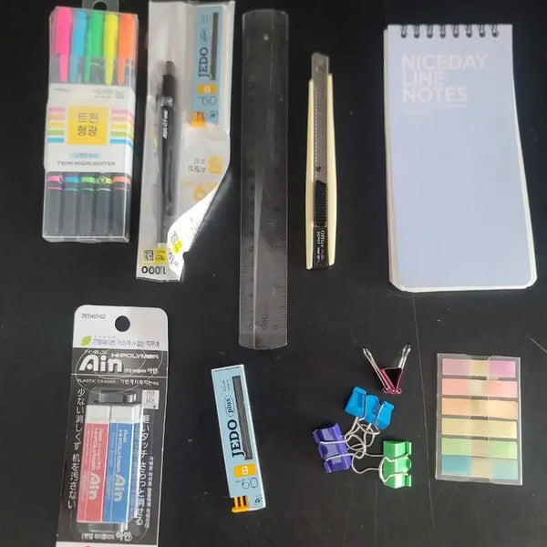 [BUNJANG] Stationery Set / 문구류 세트 (형광펜, 샤프, 연필심, 지우개, 자, 칼, 노트, 클립, 포스트잇)