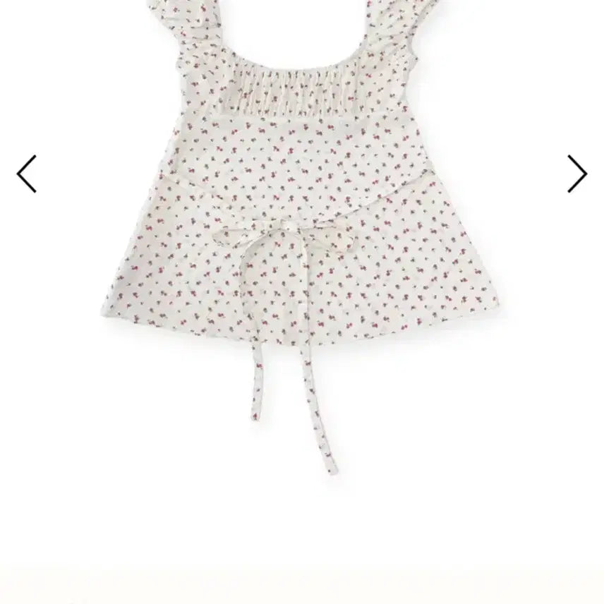 [BUNJANG] Favorite Things Rosie Blouse Size 1 / [배송비포함] 페이보릿띵스 로지 블라우스 1사이즈