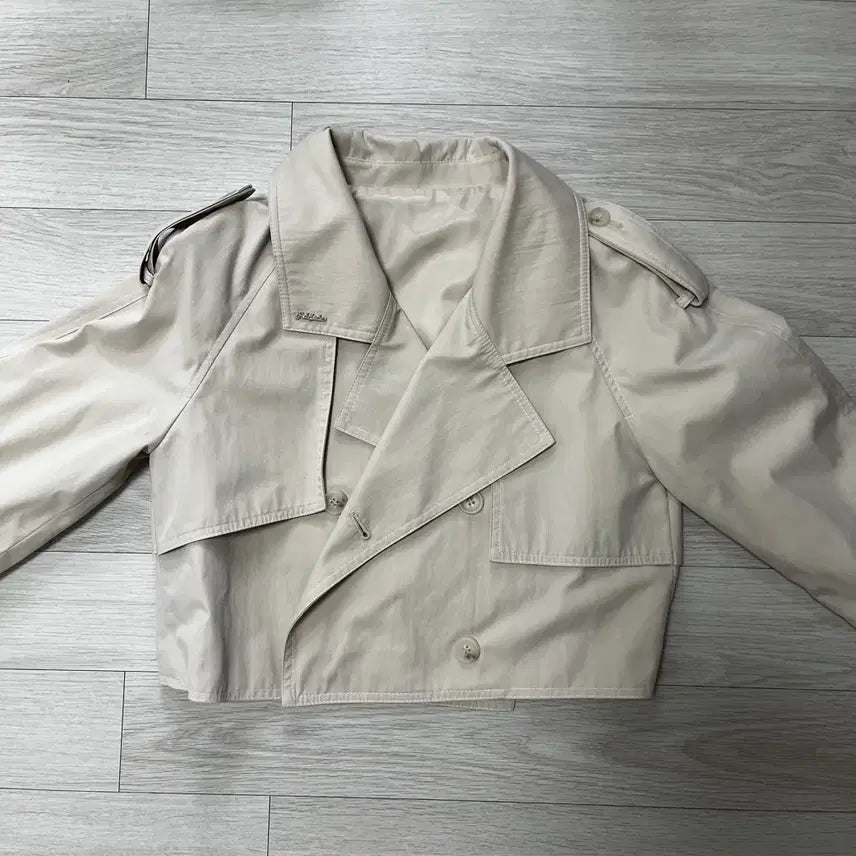 [BUNJANG] Fade jade Short Trench Coat / 페일제이드 숏 트렌치코트(착용x)