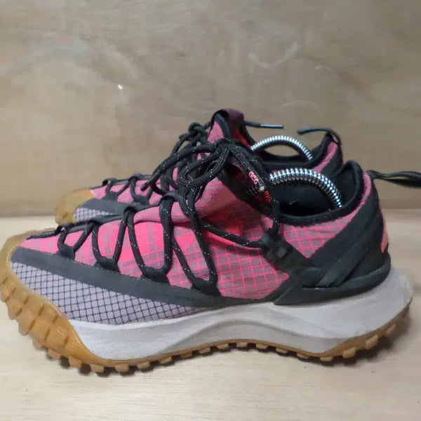 [BUNJANG] Nike Mountain Fly Low SE "Berry" Sneakers / 후루룩구제2 250 나이키 마운틴 플라이 로우 베리 운동화 신발 260913