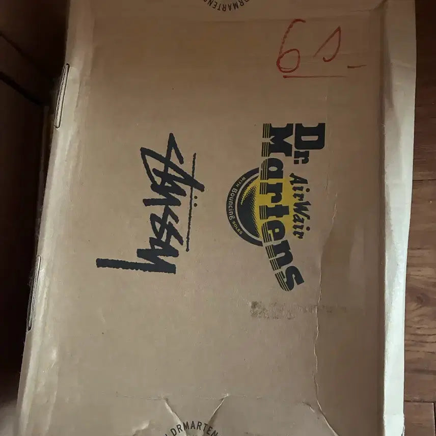 [BUNJANG] Dr. Martens x Stüssy Collaboration Boots Box / 닥터마틴 스투시