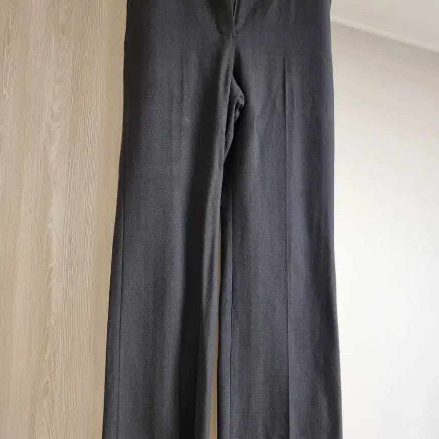[BUNJANG] Women's Charcoal Stripe Slacks Pants / 팬츠(새옷)