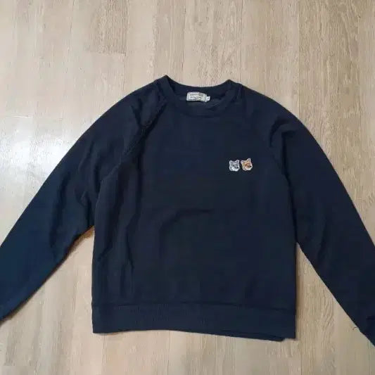 [BUNJANG] Maison Kitsuné Double Fox Patch Navy Sweatshirt S-M/L / 메종키츠네 공용 더블 폭스 네이비 맨투맨S~ M (여성 L)