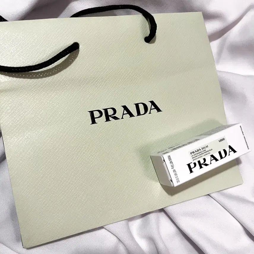 [BUNJANG] Prada Tint-Free Lip Balm (New) / (새상품) 프라다 립밤 무색