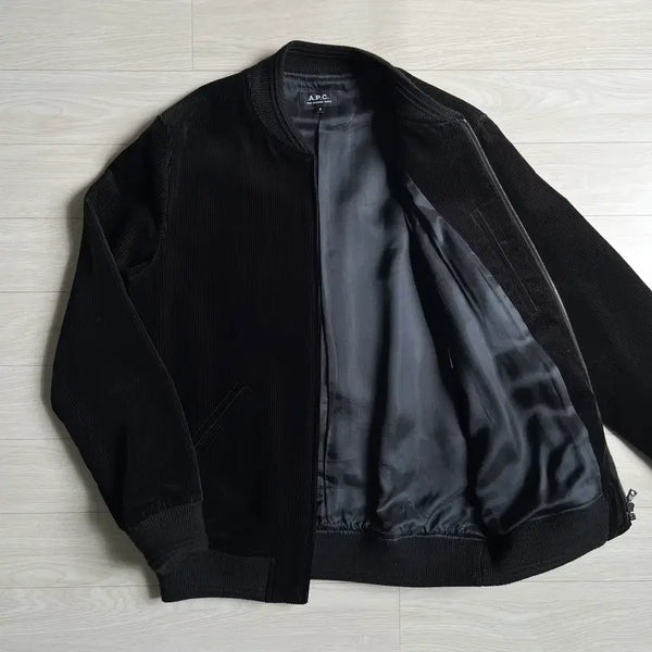 [BUNJANG] A.P.C. Black Corduroy Bomber Jacket / A.P.C. 아페쎄 블랙 코듀로이 보머자켓 봄버자켓 블루종