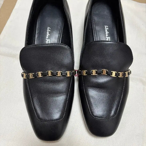 [BUNJANG] Salvatore Ferragamo Leather Loafers / 정품)살바토레 페레가모 로퍼