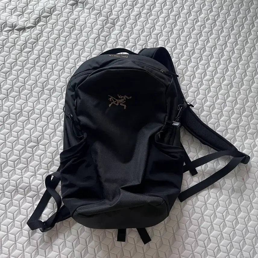 [BUNJANG] Arc'teryx Mantis 16 Backpack / 아크테릭스 맨티스 16 백팩