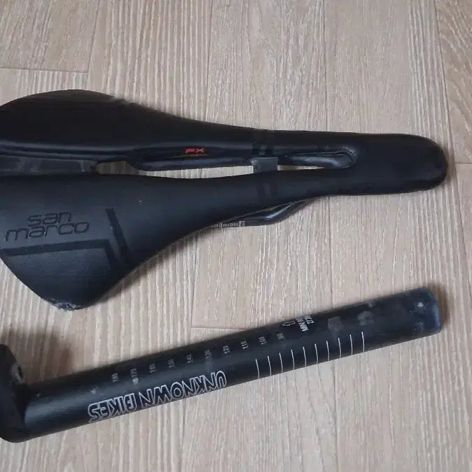 [BUNJANG] Unknown Seatpost / 언노운 싯포스트