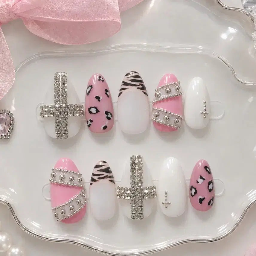 [BUNJANG] Pink Leopard Cross Nail Tips / 핑크 레오파드 십자가 네일팁