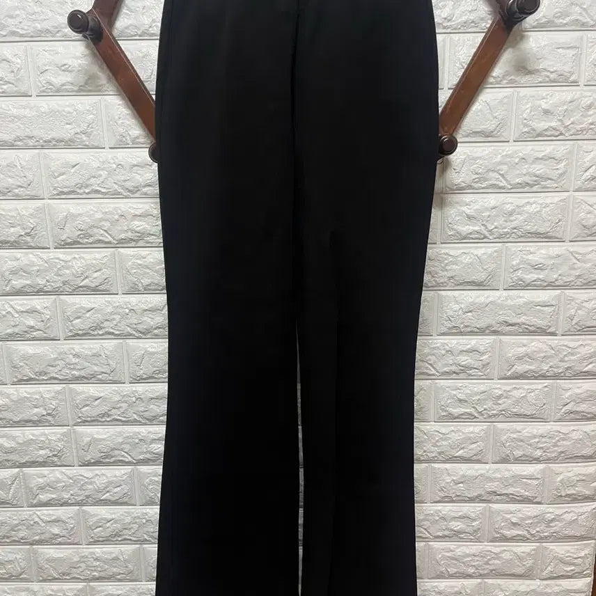 [BUNJANG] Uurgo Training Pants / 유라고 팬츠