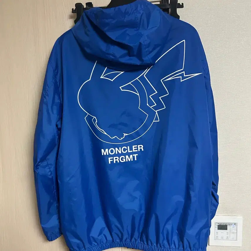 [BUNJANG] Moncler Fragment Pikachu Oversized Windbreaker / 몽클레어 프라그먼트 피카추 오버사이즈 바람막이