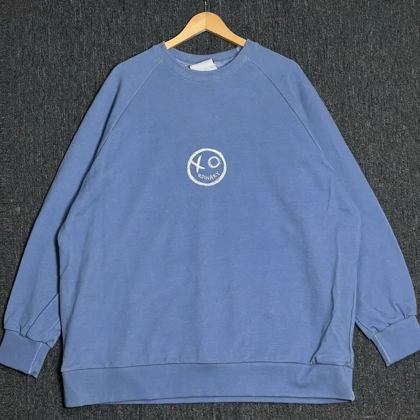 [BUNJANG] X:ORDINARY Blue Sweatshirt / X:ORDINARY 블루 맨투맨 50