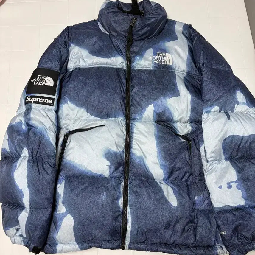 [BUNJANG] Supreme The North Face Bleached Denim Nuptse Jacket / 슈프림 노스페이스 블리치드 눕시 데님