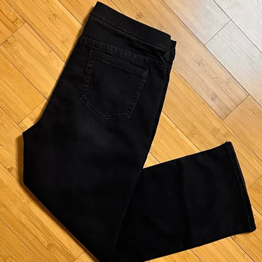 [BUNJANG] True Religion Black Jeans W86 / 트루 릴리전 블랙진 W86