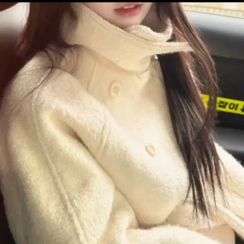 [BUNJANG] Ivory Boucle High-Neck Short Coat Jacket / 인플루언서 착용 아이보리 뽀글이 부클 하이넥 숏코트 자켓