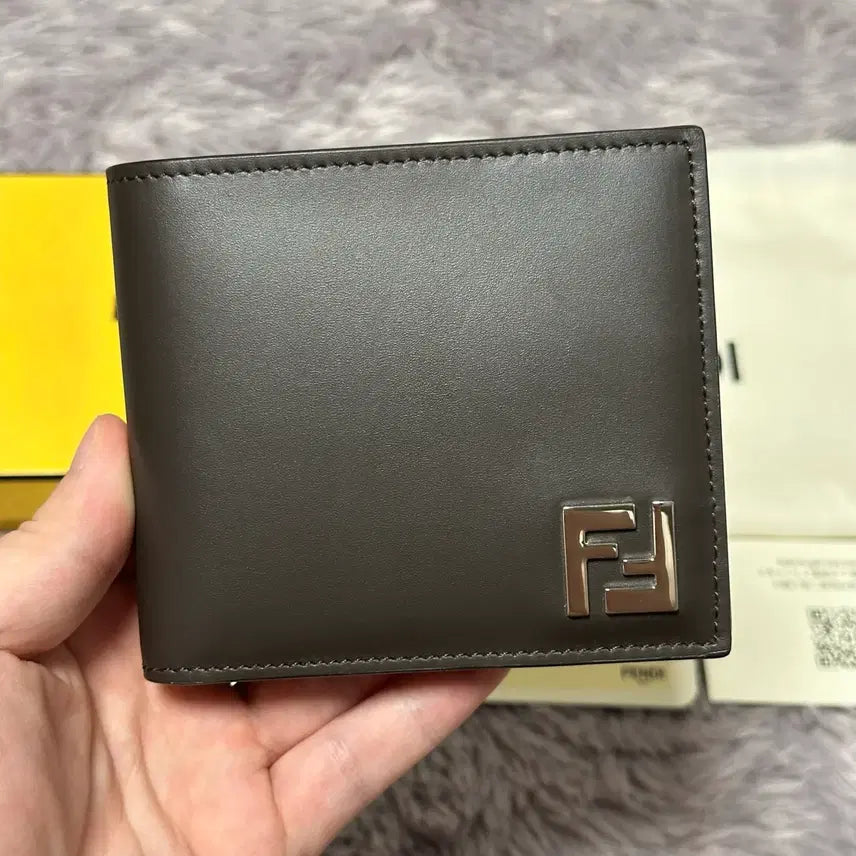 [BUNJANG] Fendi FF Square Bi-fold Wallet Brown / [풀구성] 펜디 FF 스퀘어 반지갑 브라운