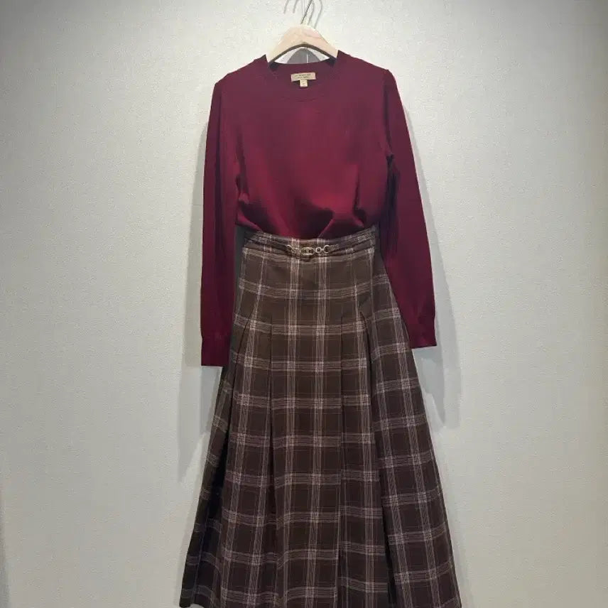 [BUNJANG] Burberry Merino Wool Elbow Patch Knit Sweater / 버버리 메리노울 엘보패치 니트