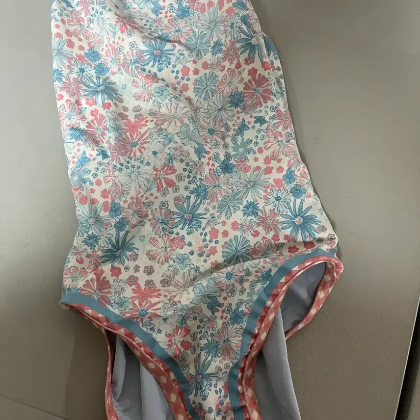 [BUNJANG] Hug Pink Scarf Middle Cut Double Strap 28 / 후그 핑크스카프 미들컷 더블스트랩 28