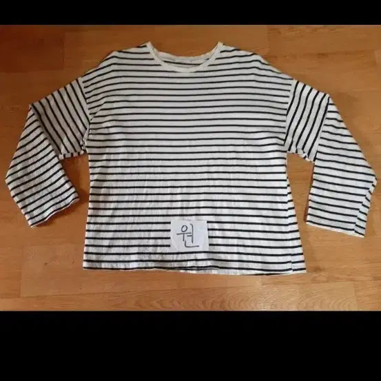 [BUNJANG] Comfortable Casual T-Shirt / 티 예쁜니다 필요하신 분들은 편하게 보세요 각각 2000원