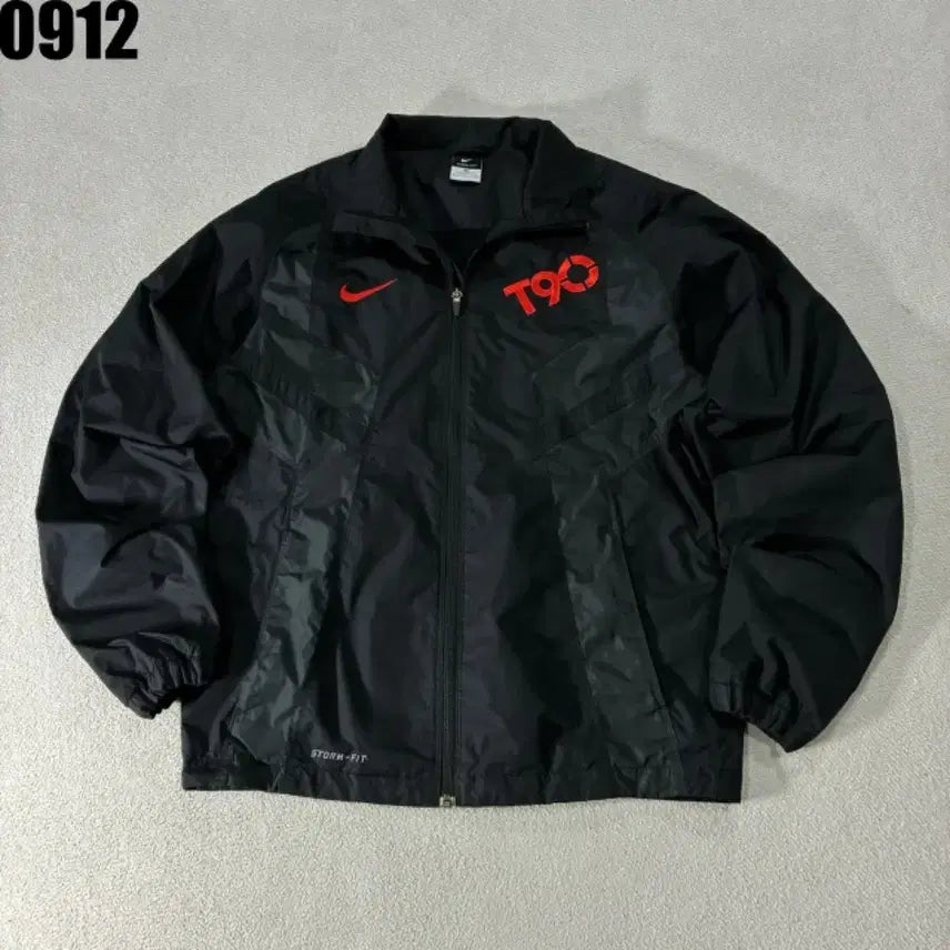 [BUNJANG] Nike T90 Windbreaker Jacket Black (M) / 나이키 T90 바람막이 자켓 블랙 M