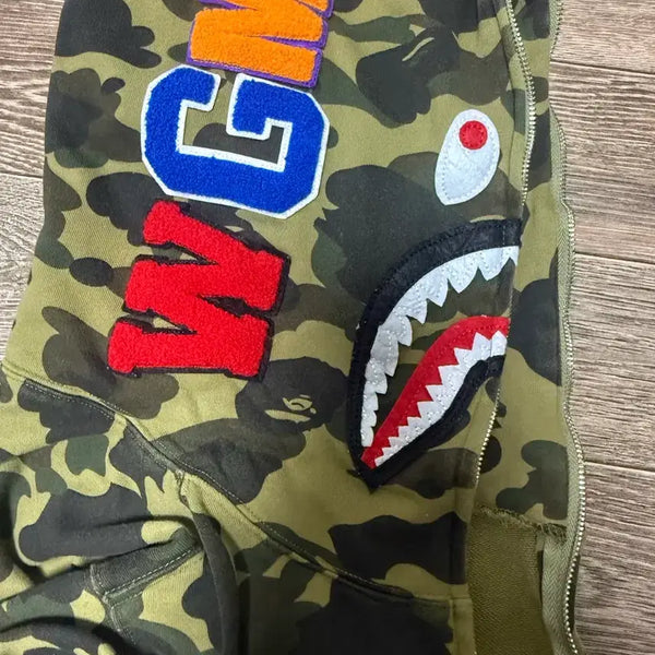 [BUNJANG] BAPE Shark Camo Zip-Up Hoodie / 베이프 샤크 카모 후드집업